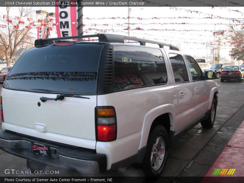 Summit White / Gray/Dark Charcoal 2004 Chevrolet Suburban 1500 Z71 4x4
