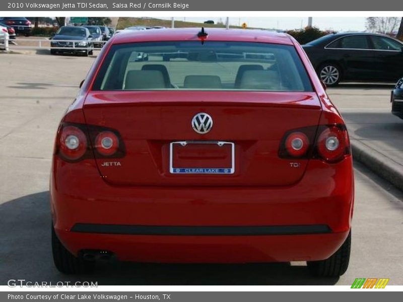 Salsa Red / Cornsilk Beige 2010 Volkswagen Jetta TDI Sedan