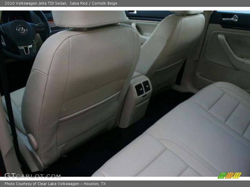 Salsa Red / Cornsilk Beige 2010 Volkswagen Jetta TDI Sedan