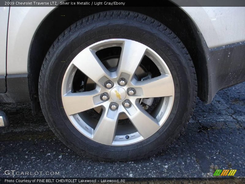 Silver Ice Metallic / Light Gray/Ebony 2009 Chevrolet Traverse LTZ