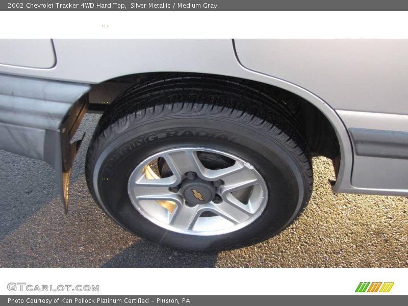 Silver Metallic / Medium Gray 2002 Chevrolet Tracker 4WD Hard Top