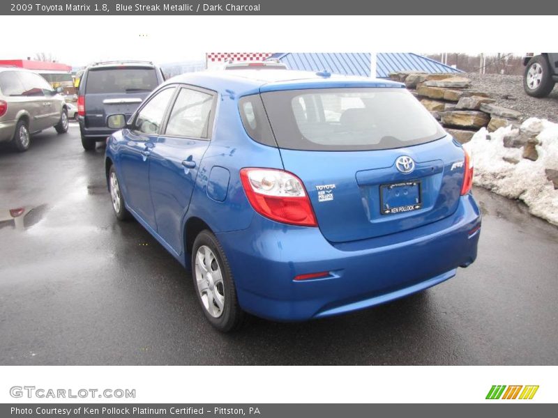Blue Streak Metallic / Dark Charcoal 2009 Toyota Matrix 1.8