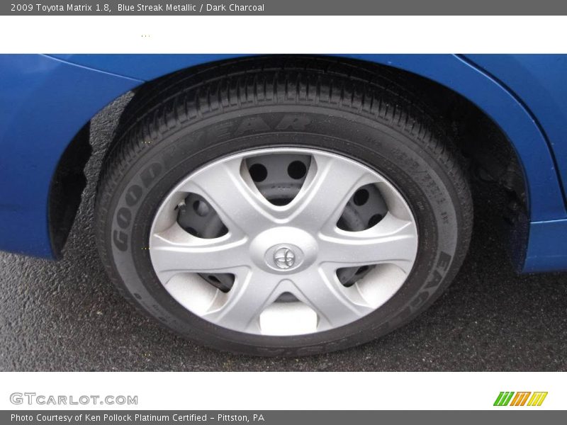 Blue Streak Metallic / Dark Charcoal 2009 Toyota Matrix 1.8