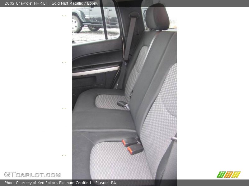 Gold Mist Metallic / Ebony 2009 Chevrolet HHR LT