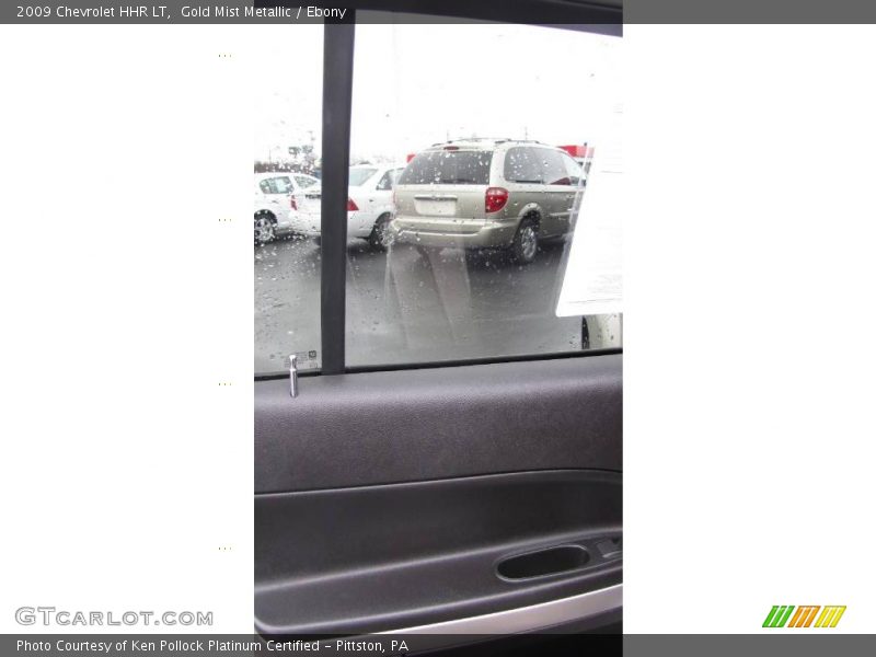 Gold Mist Metallic / Ebony 2009 Chevrolet HHR LT