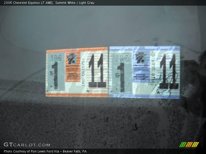 Summit White / Light Gray 2006 Chevrolet Equinox LT AWD