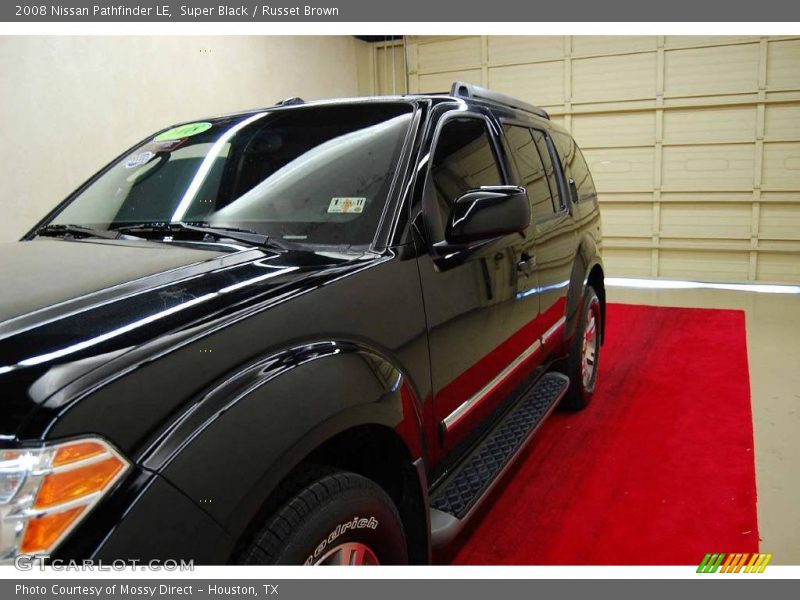 Super Black / Russet Brown 2008 Nissan Pathfinder LE