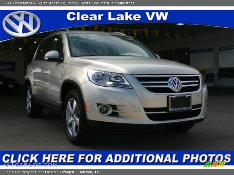 White Gold Metallic / Sandstone 2010 Volkswagen Tiguan Wolfsburg Edition