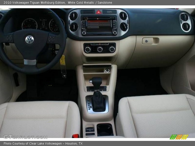 White Gold Metallic / Sandstone 2010 Volkswagen Tiguan Wolfsburg Edition