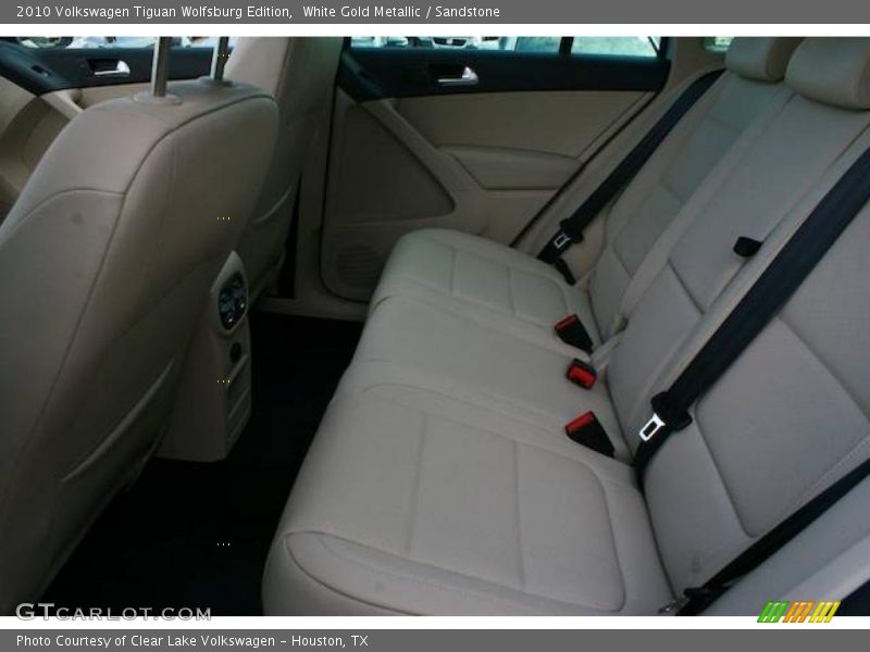 White Gold Metallic / Sandstone 2010 Volkswagen Tiguan Wolfsburg Edition