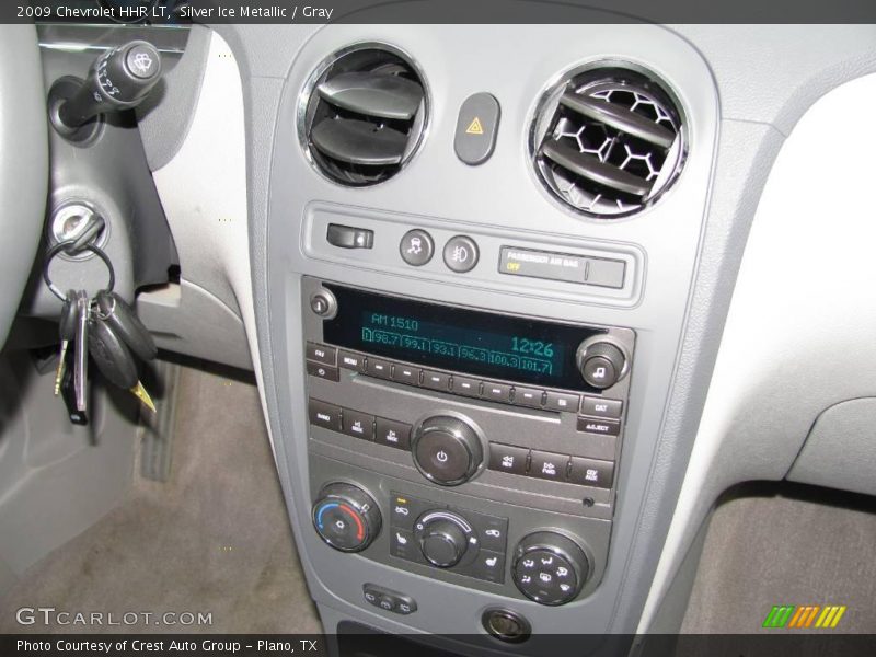 Silver Ice Metallic / Gray 2009 Chevrolet HHR LT