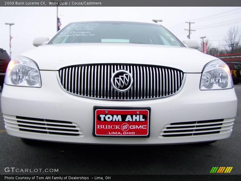 White Opal / Cocoa/Cashmere 2009 Buick Lucerne CX