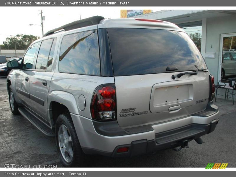 Silverstone Metallic / Medium Pewter 2004 Chevrolet TrailBlazer EXT LS