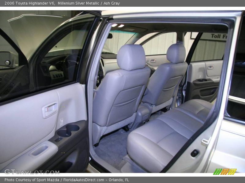 Millenium Silver Metallic / Ash Gray 2006 Toyota Highlander V6
