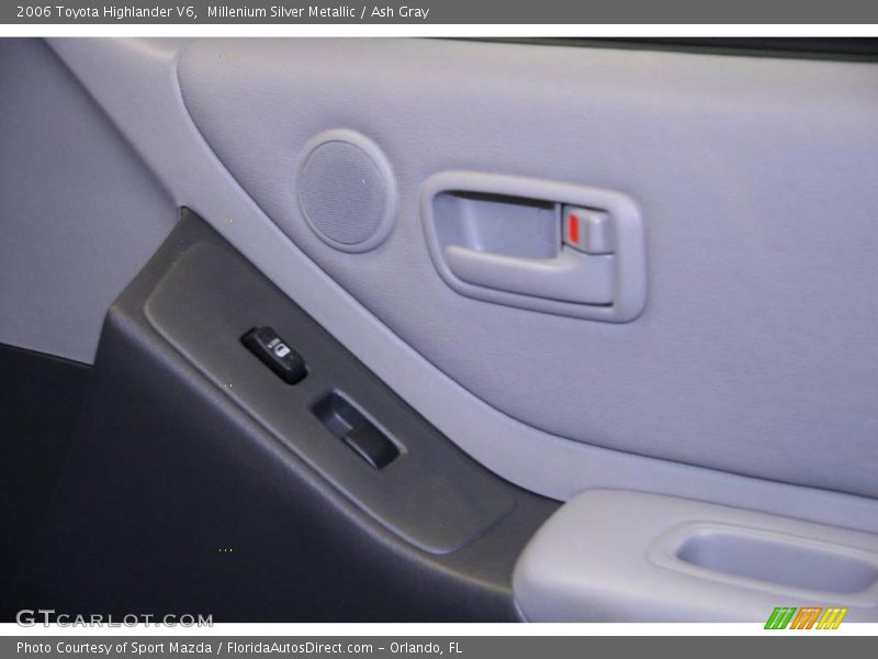 Millenium Silver Metallic / Ash Gray 2006 Toyota Highlander V6