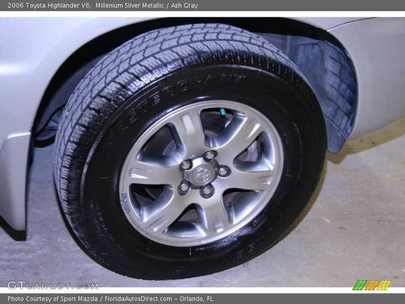Millenium Silver Metallic / Ash Gray 2006 Toyota Highlander V6