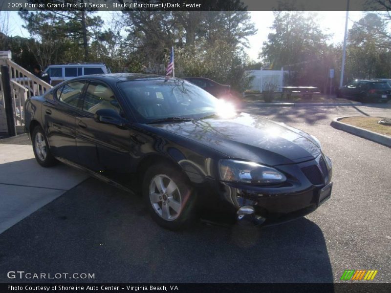 Black / Parchment/Dark Pewter 2005 Pontiac Grand Prix GT Sedan