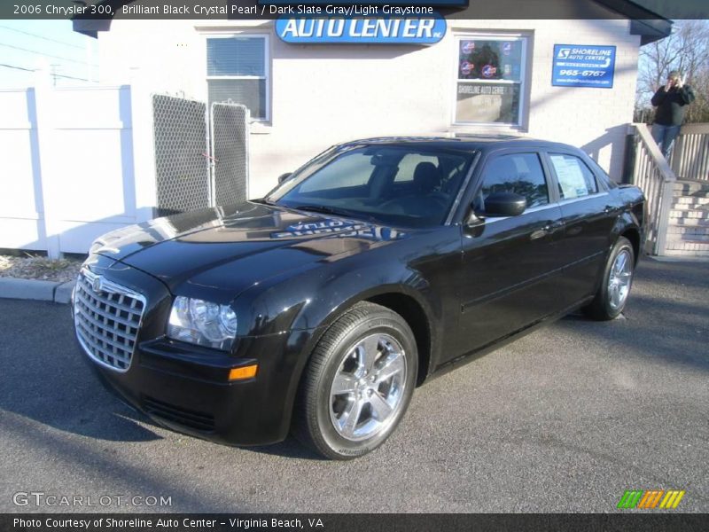 Brilliant Black Crystal Pearl / Dark Slate Gray/Light Graystone 2006 Chrysler 300