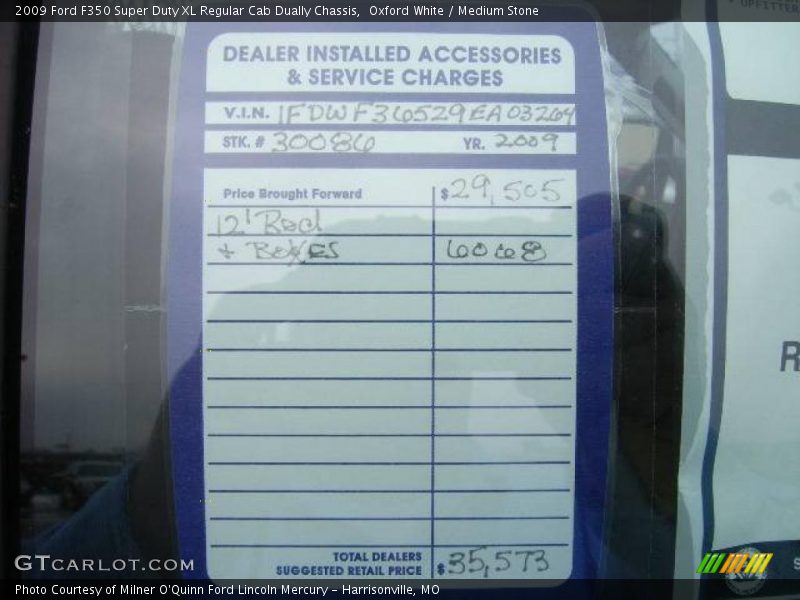 Oxford White / Medium Stone 2009 Ford F350 Super Duty XL Regular Cab Dually Chassis