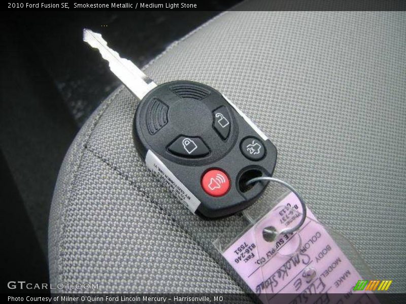 Smokestone Metallic / Medium Light Stone 2010 Ford Fusion SE