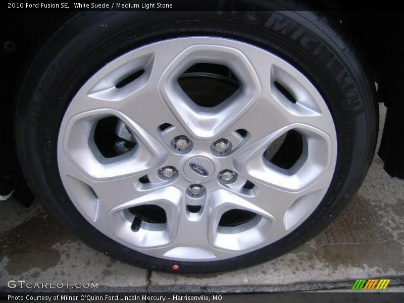 White Suede / Medium Light Stone 2010 Ford Fusion SE