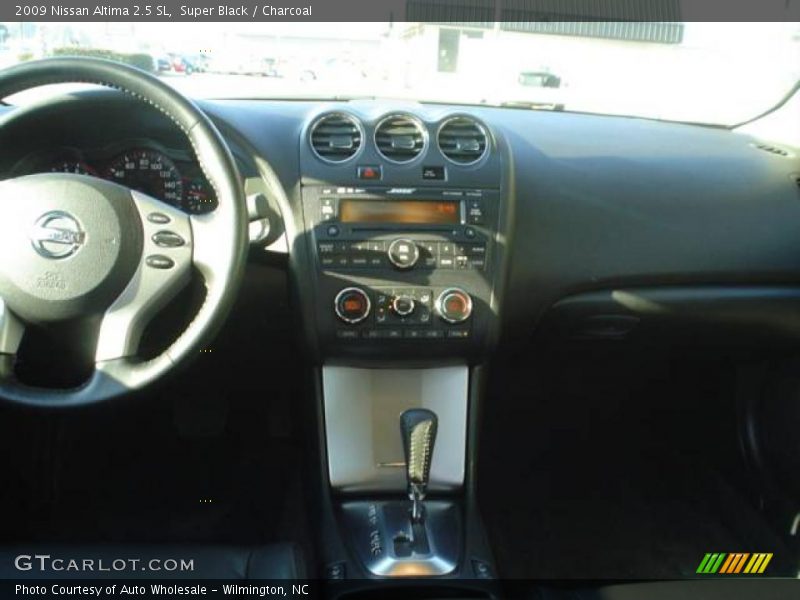 Super Black / Charcoal 2009 Nissan Altima 2.5 SL