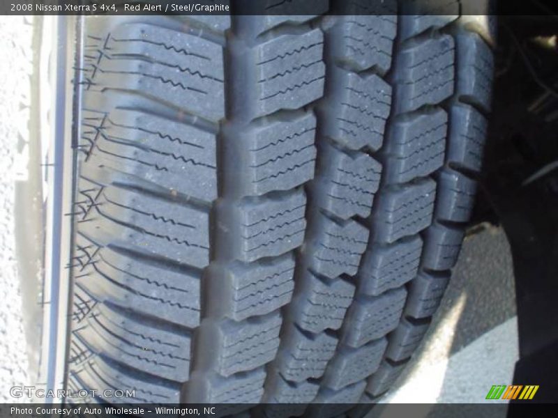 Red Alert / Steel/Graphite 2008 Nissan Xterra S 4x4