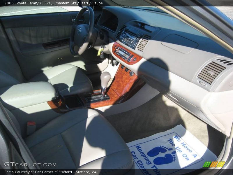 Phantom Gray Pearl / Taupe 2006 Toyota Camry XLE V6