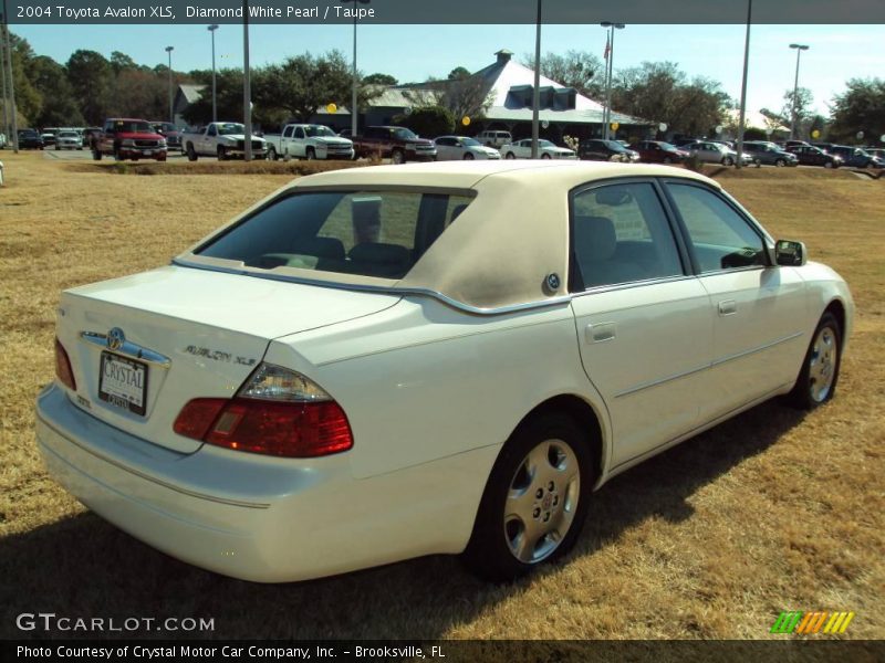 Diamond White Pearl / Taupe 2004 Toyota Avalon XLS