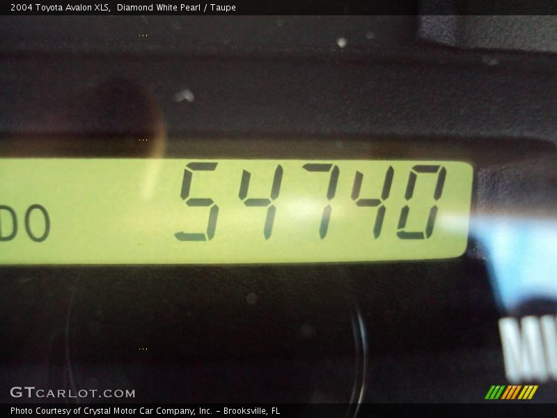 Diamond White Pearl / Taupe 2004 Toyota Avalon XLS