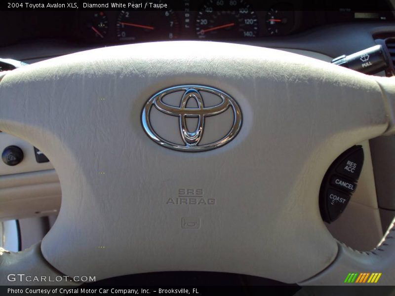 Diamond White Pearl / Taupe 2004 Toyota Avalon XLS