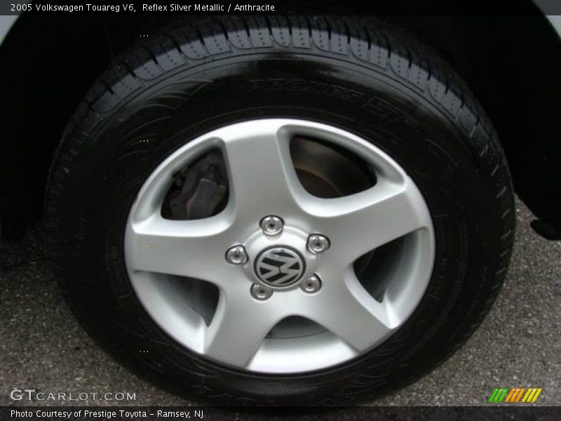 Reflex Silver Metallic / Anthracite 2005 Volkswagen Touareg V6