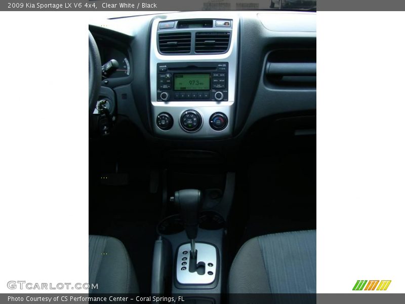 Clear White / Black 2009 Kia Sportage LX V6 4x4