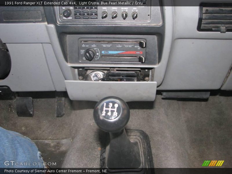 Light Crystal Blue Pearl Metallic / Grey 1991 Ford Ranger XLT Extended Cab 4x4
