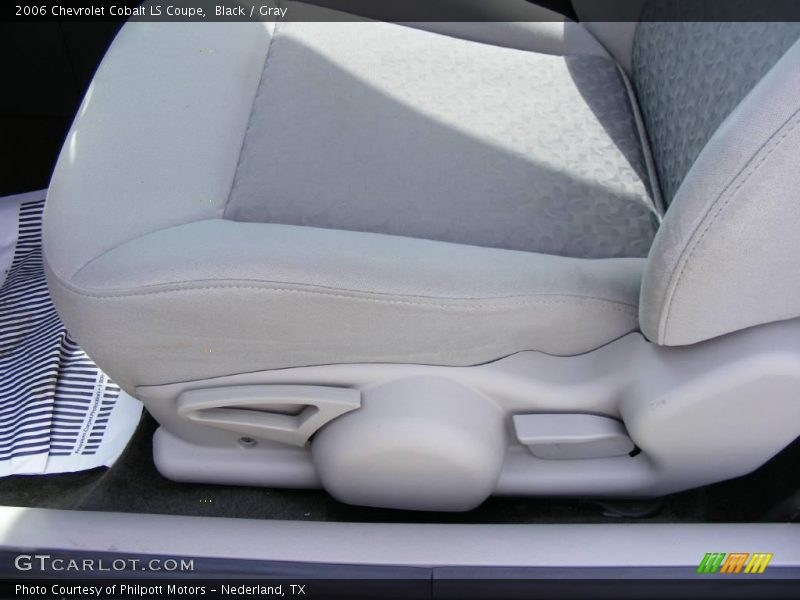 Black / Gray 2006 Chevrolet Cobalt LS Coupe