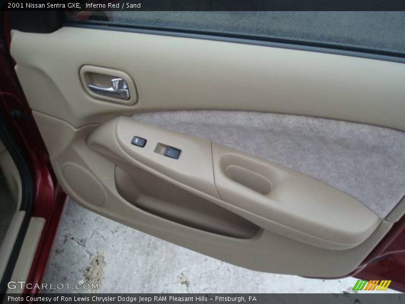 Inferno Red / Sand 2001 Nissan Sentra GXE