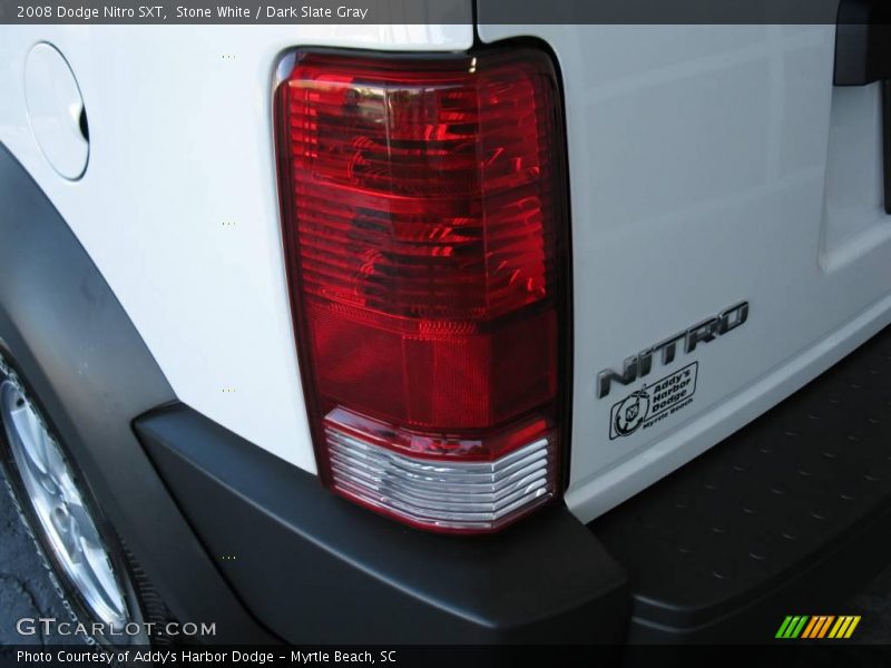 Stone White / Dark Slate Gray 2008 Dodge Nitro SXT