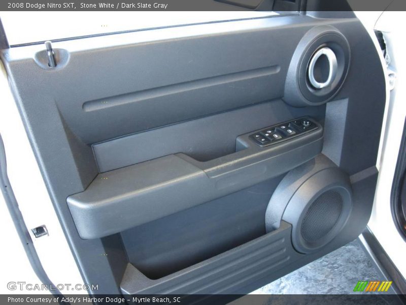 Stone White / Dark Slate Gray 2008 Dodge Nitro SXT