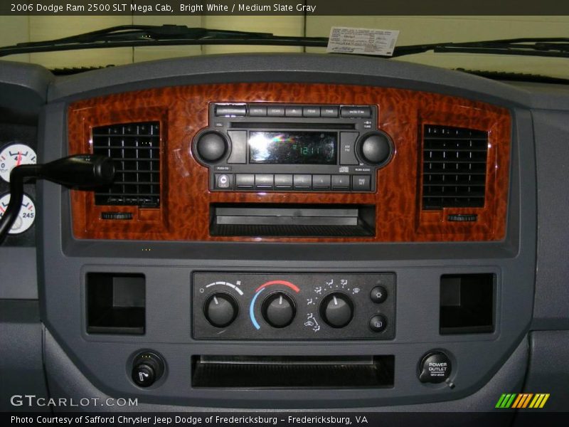 Bright White / Medium Slate Gray 2006 Dodge Ram 2500 SLT Mega Cab