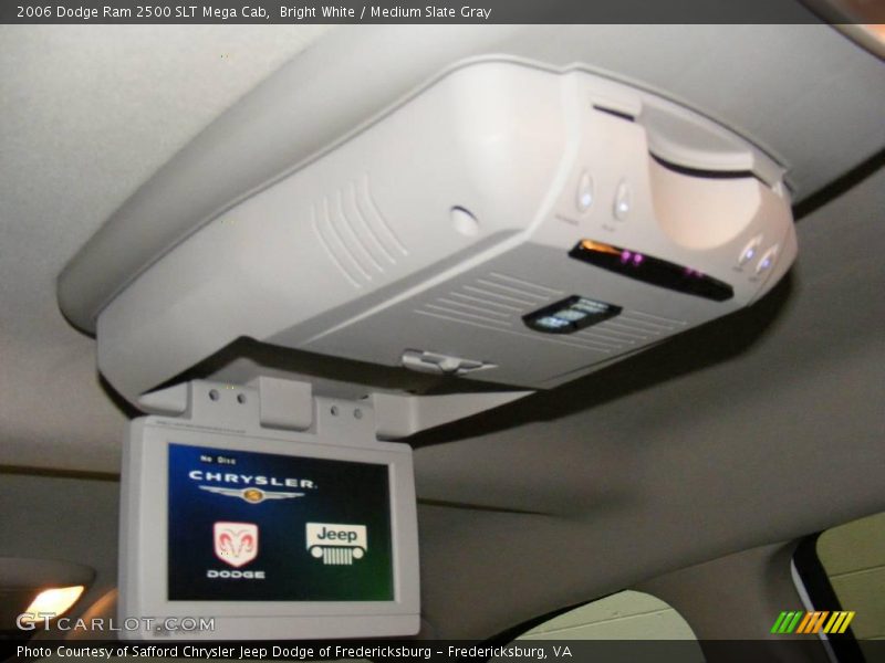 Bright White / Medium Slate Gray 2006 Dodge Ram 2500 SLT Mega Cab