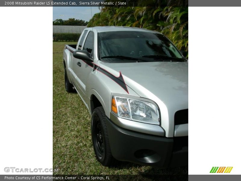 Sierra Silver Metallic / Slate 2008 Mitsubishi Raider LS Extended Cab