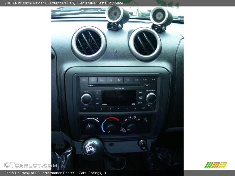 Sierra Silver Metallic / Slate 2008 Mitsubishi Raider LS Extended Cab
