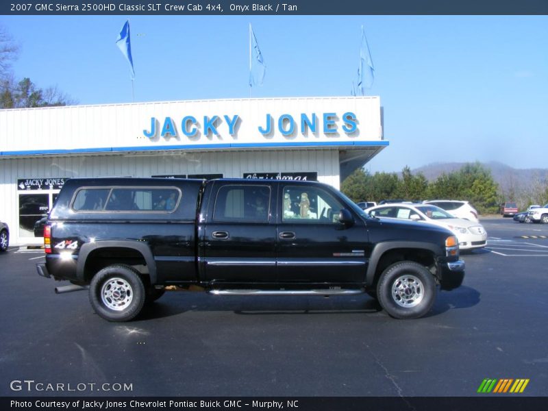 Onyx Black / Tan 2007 GMC Sierra 2500HD Classic SLT Crew Cab 4x4