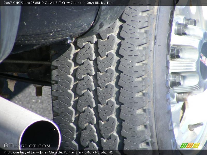 Onyx Black / Tan 2007 GMC Sierra 2500HD Classic SLT Crew Cab 4x4