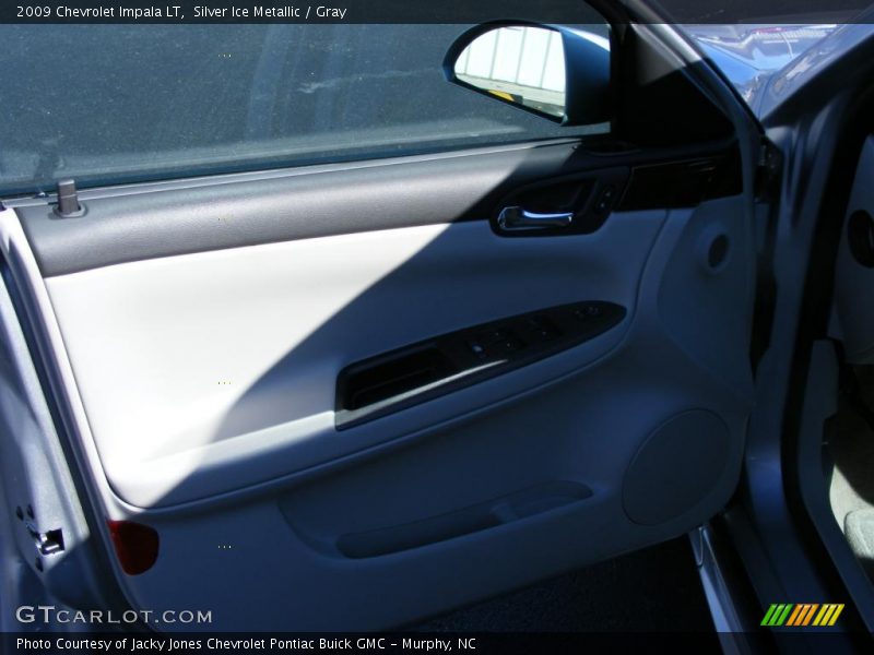 Silver Ice Metallic / Gray 2009 Chevrolet Impala LT