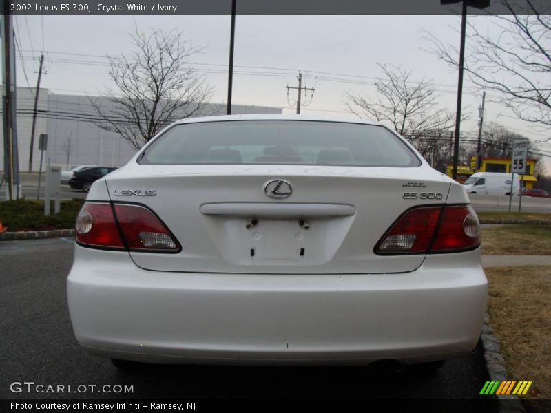 Crystal White / Ivory 2002 Lexus ES 300