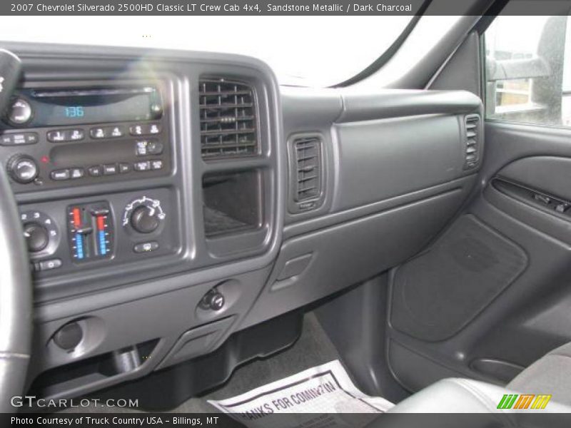 Sandstone Metallic / Dark Charcoal 2007 Chevrolet Silverado 2500HD Classic LT Crew Cab 4x4