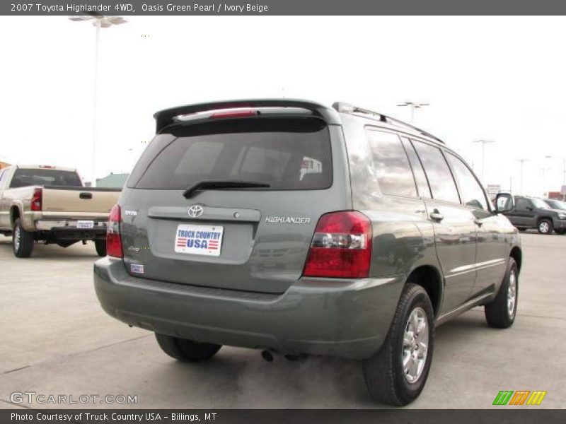 Oasis Green Pearl / Ivory Beige 2007 Toyota Highlander 4WD
