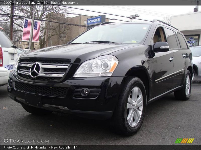 Black / Macadamia 2007 Mercedes-Benz GL 450