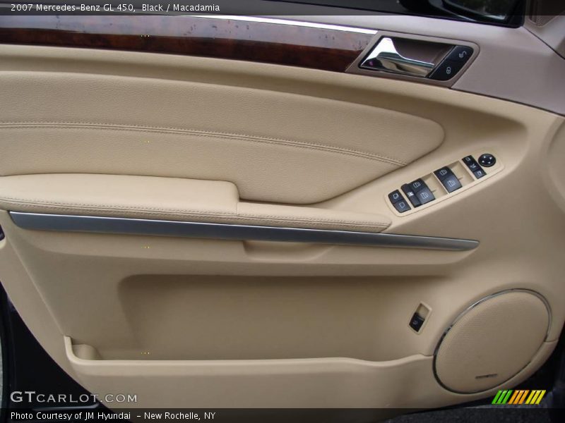 Black / Macadamia 2007 Mercedes-Benz GL 450